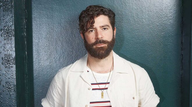 γιάννης-φιλιππάκης-νιώθω-την-ελληνικ-563767492