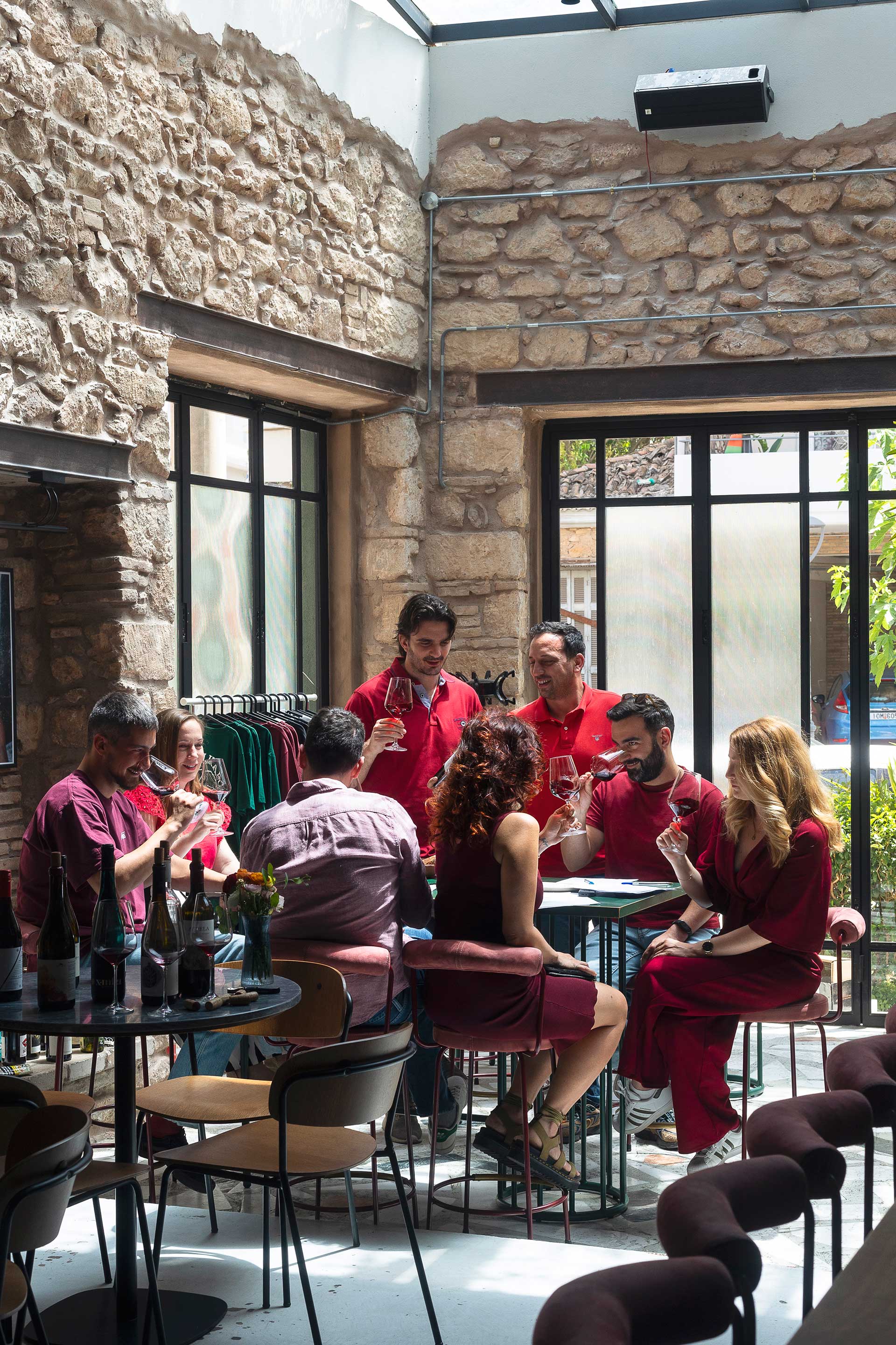 Ερυθρό κρασί το καλοκαίρι; Δροσίστε το-5