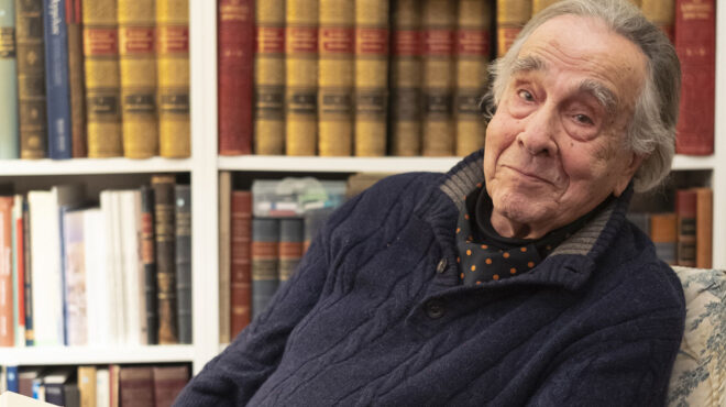 h-ψυχογραφική-ανατομία-του-περιπατητή-563786380