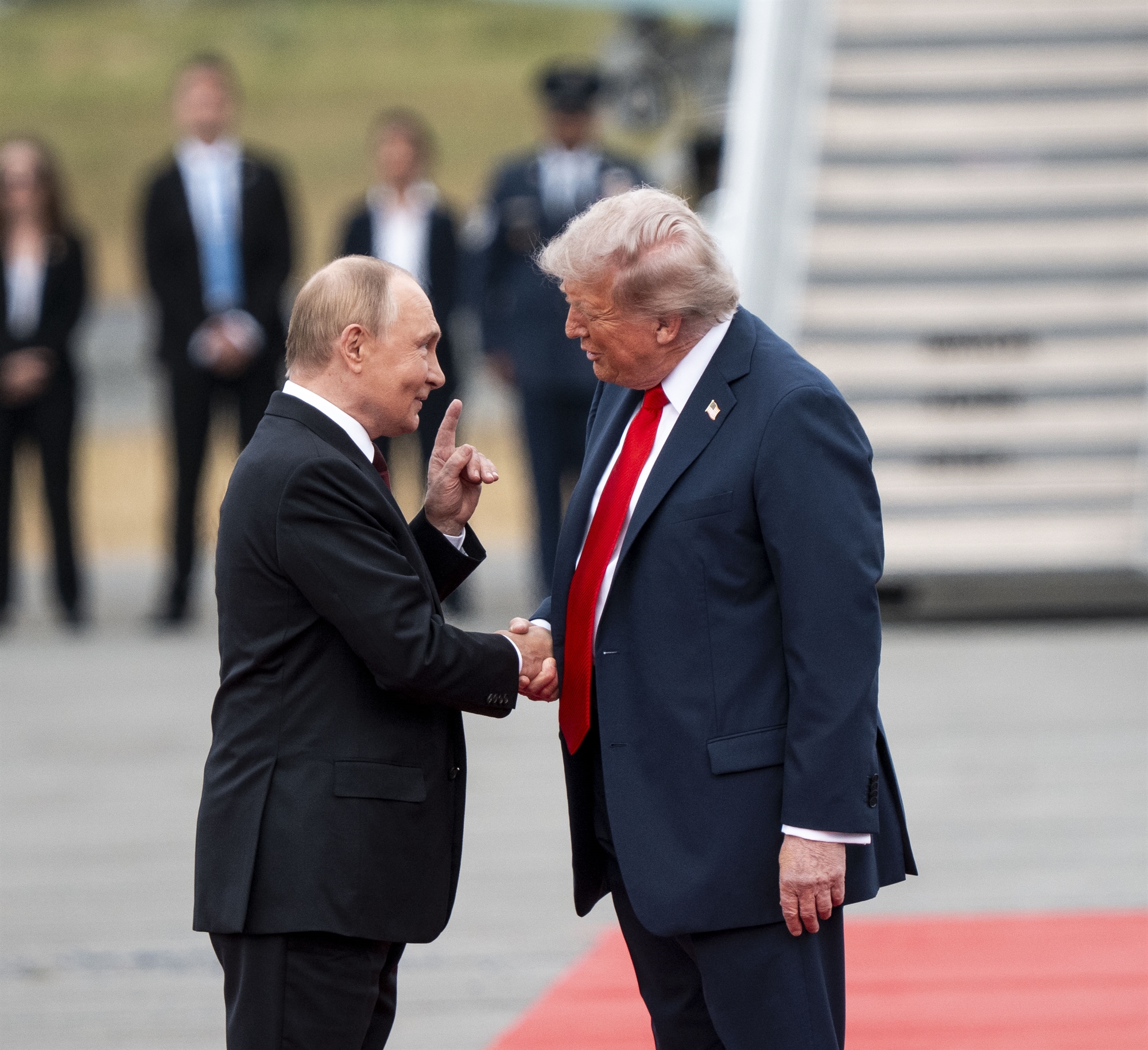 Ουκρανία: Οι όροι του Πούτιν για συμφωνία και η μετατόπιση του Τραμπ για την εκεχειρία-3