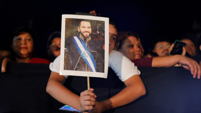 συνταγματική-αναθεώρηση-εξπρές-στο-ε-563745280