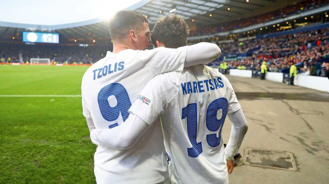 με-φόντο-το-αμερικανικό-όνειρο-563789263