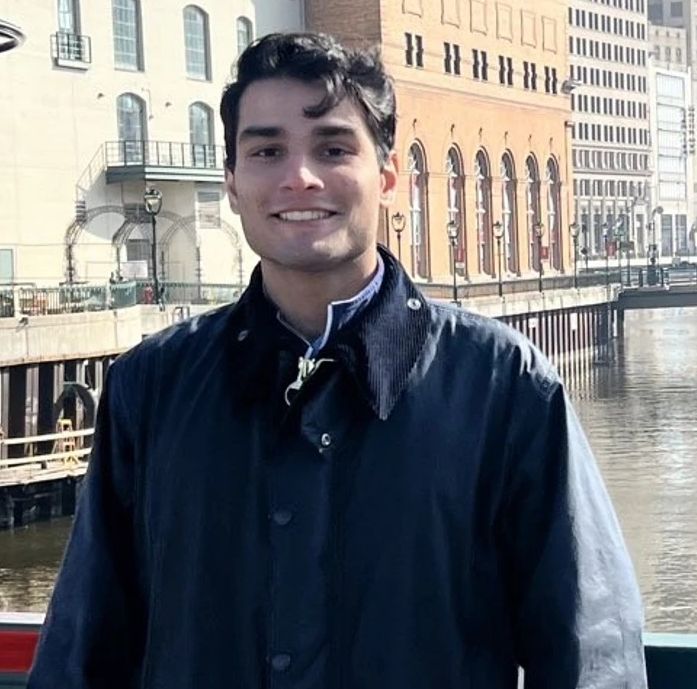 Ολα είναι μπίζνες για τον Τραμπ-1