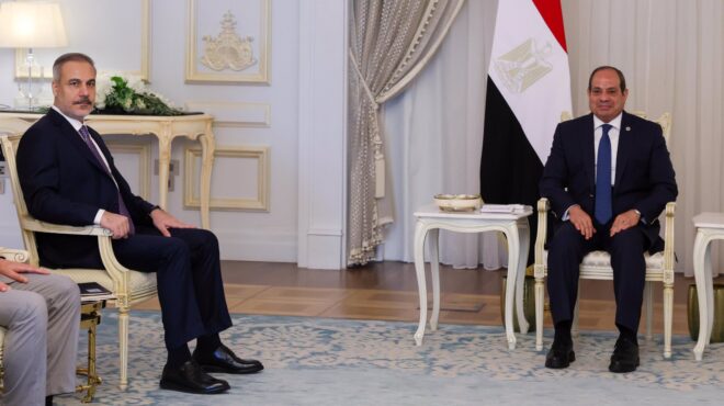 στην-αίγυπτο-ο-φιντάν-συνάντηση-με-α-563757709