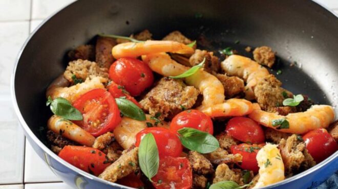 ησυχες-νύχτες-του-αυγούστου-12-πανεύκολ-563775592