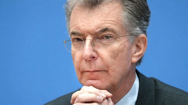 γερμανία-πρώην-σύμβουλος-της-μέρκελ-κ-563775547