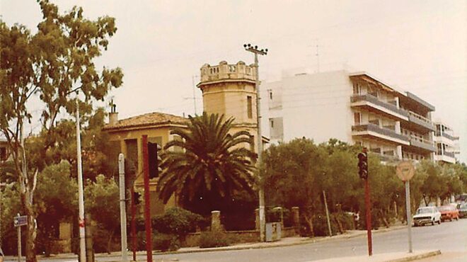 τα-σπίτια-της-παλιάς-γλυφάδας-563755909