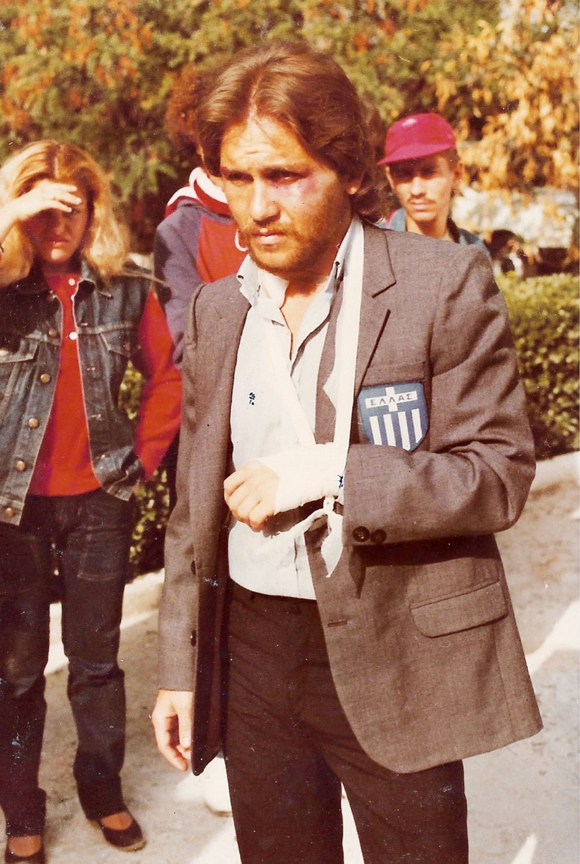 Ορσαλία Κασσαβέτη στην «Κ»: Ρόδα, τσάντα και βιντεοκασέτα-4