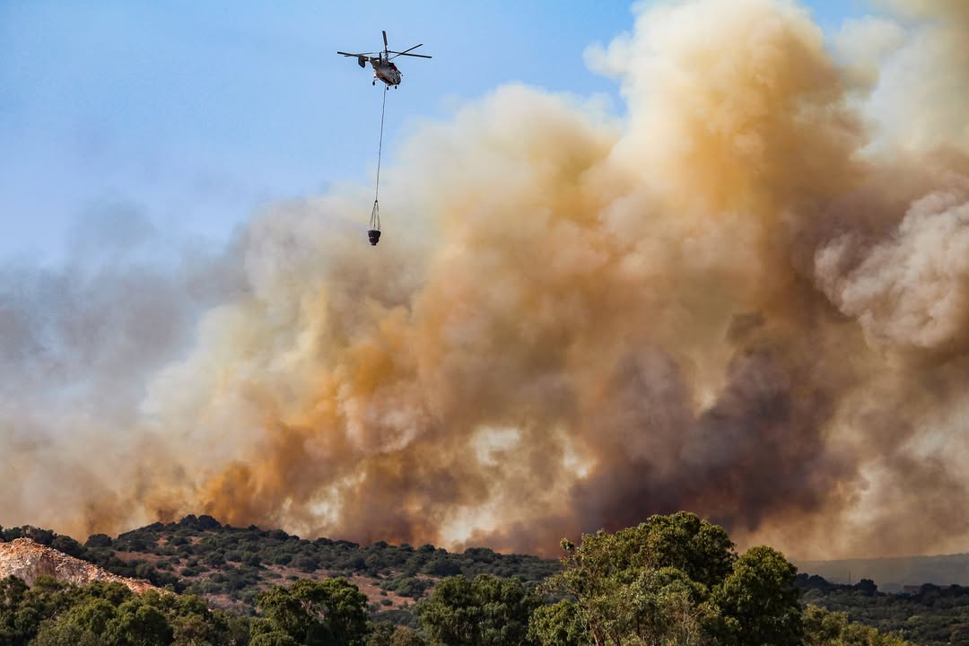 Μάχη με τις φλόγες για δεύτερο 24ωρο σε Αχαΐα και Χίο – Πού «βλέπουν» εμπρησμό οι Αρχές-9