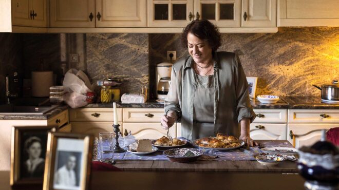 στην-κουζίνα-της-καπετάνισσας-μαμάς-μ-563782051