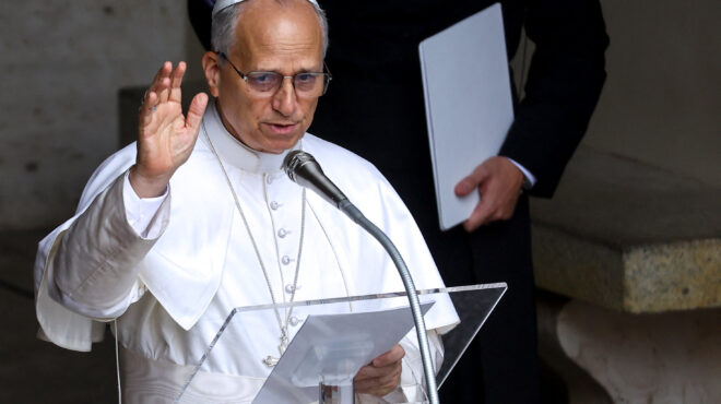 πάπας-λέων-βάλτε-τέλος-στην-πανδημία-563789353