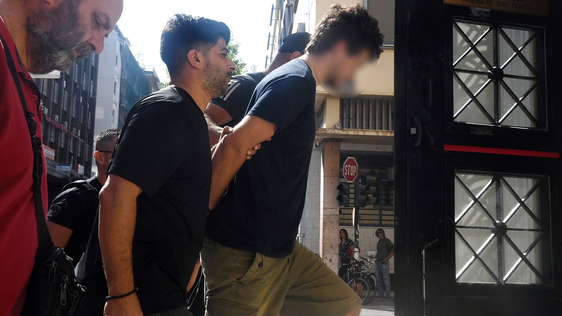 πάτρα-απολογείται-ο-25χρονος-για-την-φω-563768347