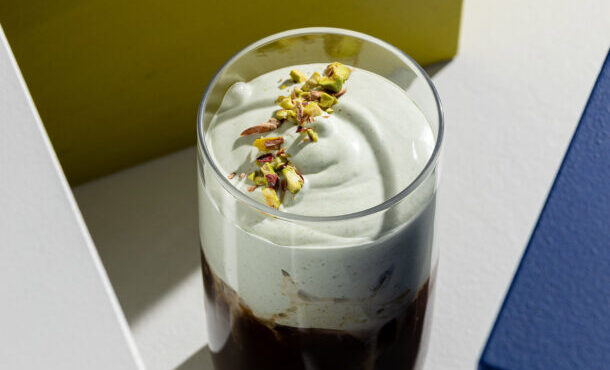 pistachio-cream-coffee-κρύος-καφές-με-κρέμα-φυστικού-563788447