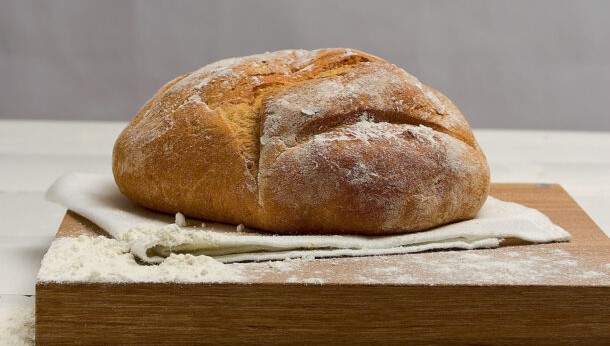 ψωμί-με-προζύμι-από-την-εύη-βουτσινά-563782057