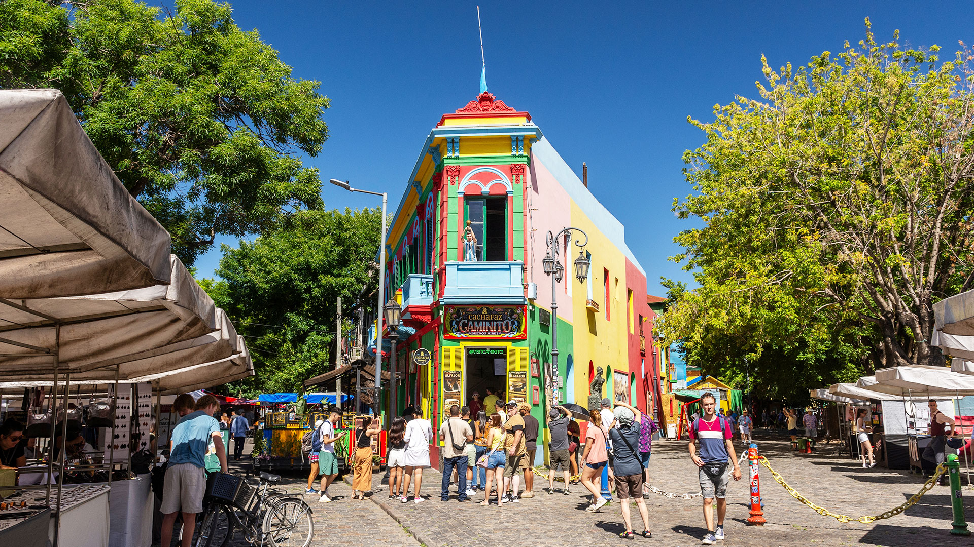 Οι πιο πολύχρωμες γειτονιές του κόσμου-3