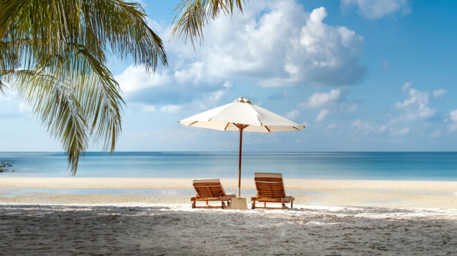 η-κοινωνιολογία-της-ξαπλώστρας-563772475