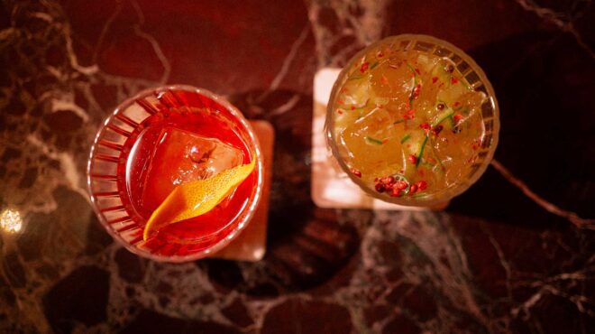 9-αγαπημένα-μπαρ-κρυμμένα-σε-νησιώτικα-563755447