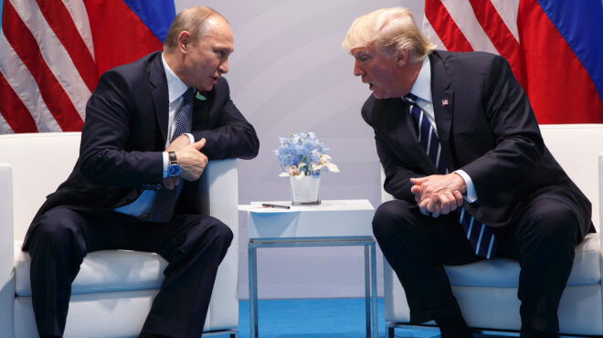 τραμπ-πούτιν-ο-χάρτης-της-ουκρανίας-563764912