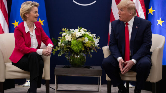 η-ε-ε-ευθυγραμμίζεται-με-τον-τραμπ-π-563782474