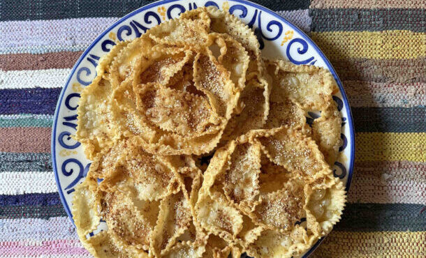 μην-ξεχνάτε-τα-ξεροτήγανα-563783803