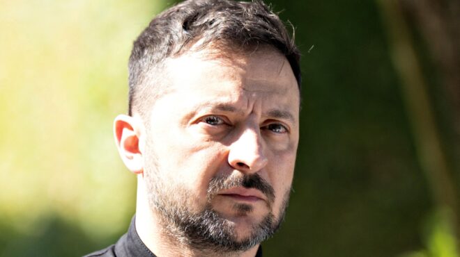 ζελένσκι-η-ρωσία-προετοιμάζεται-για-ν-563759485