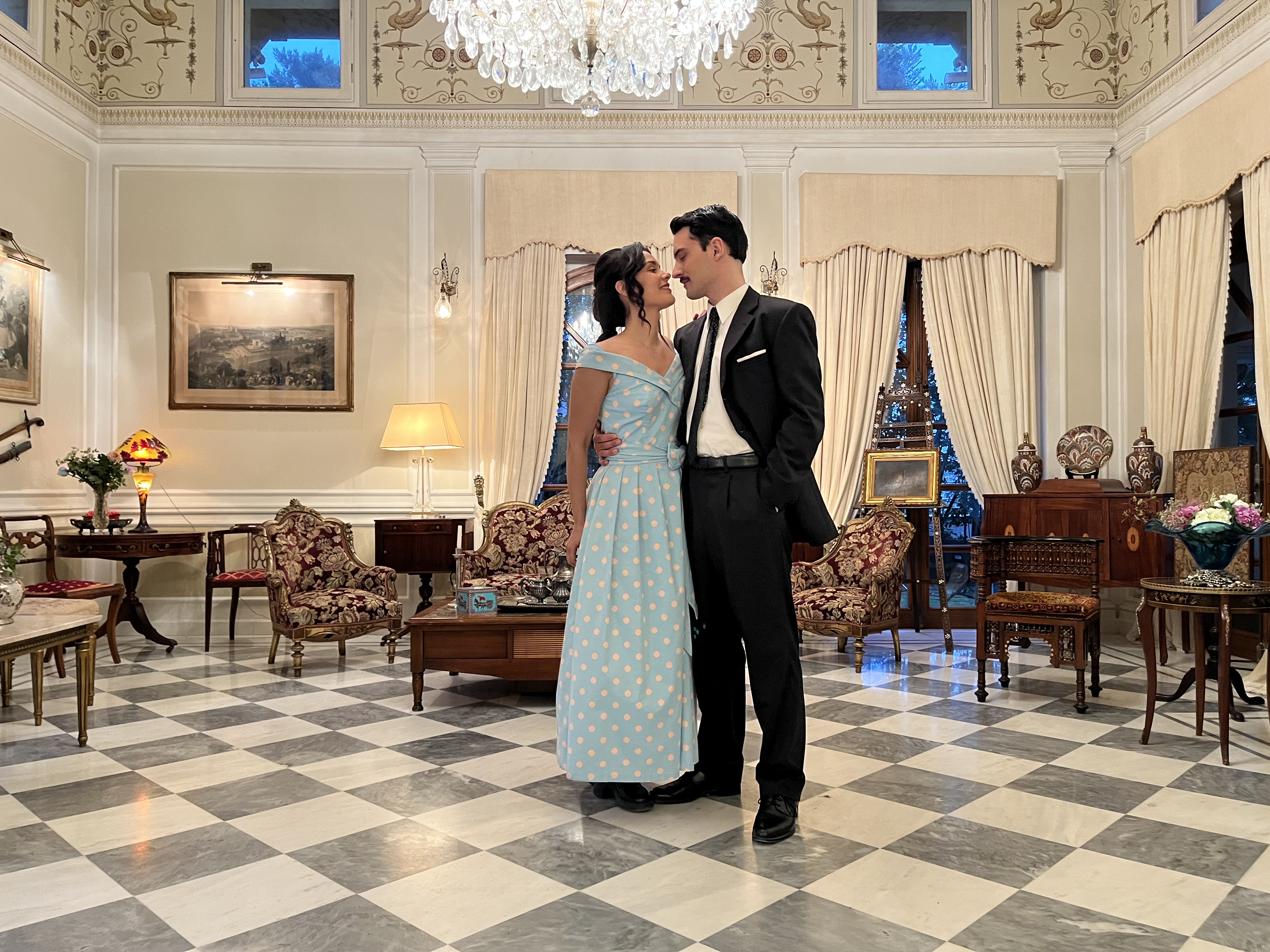 «Το σπίτι δίπλα στο ποτάμι»: Αυθεντική μεταφορά, θεαματικές επιδόσεις-1