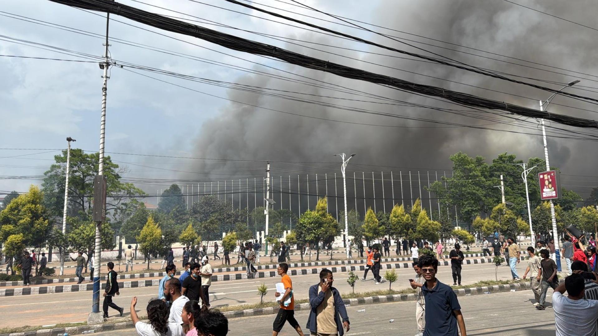 Νεπάλ: Παραίτηση του πρωθυπουργού, καθώς κύμα βίας σαρώνει τη χώρα-1