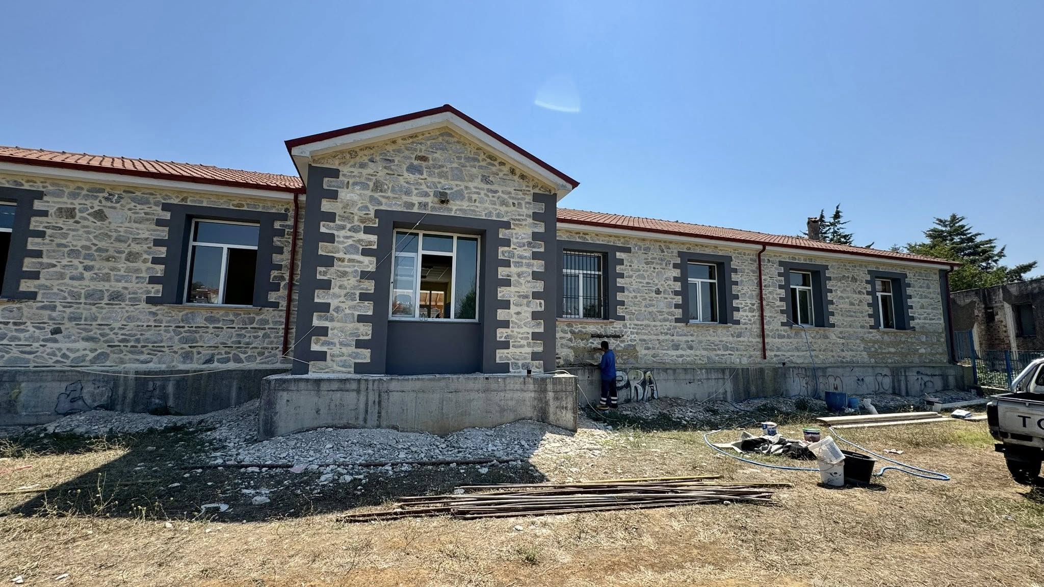 Η Ελληνικός Χρυσός επενδύει στη νέα γενιά: Σύγχρονα, ασφαλή σχολεία και υποτροφίες αριστείας για τους μαθητές του Δήμου Αριστοτέλη-2