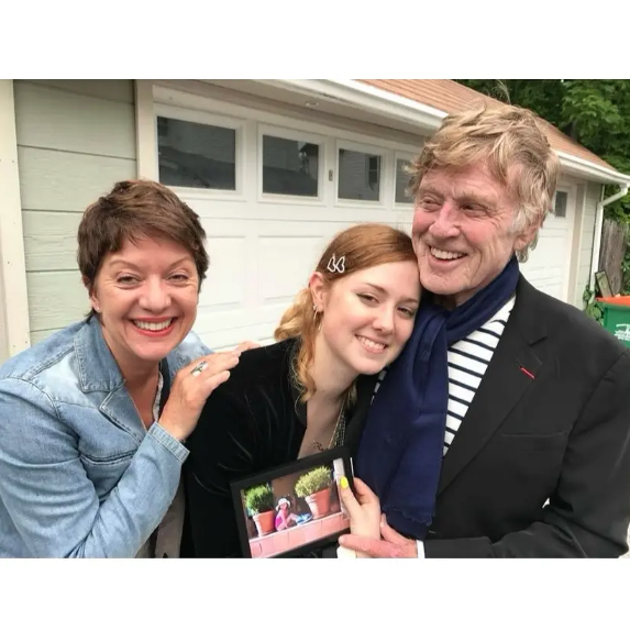 Ρόμπερτ Ρέντφορντ: Τα εγγόνια του τον αποχαιρετούν με ανέκδοτες φωτογραφίες του-4