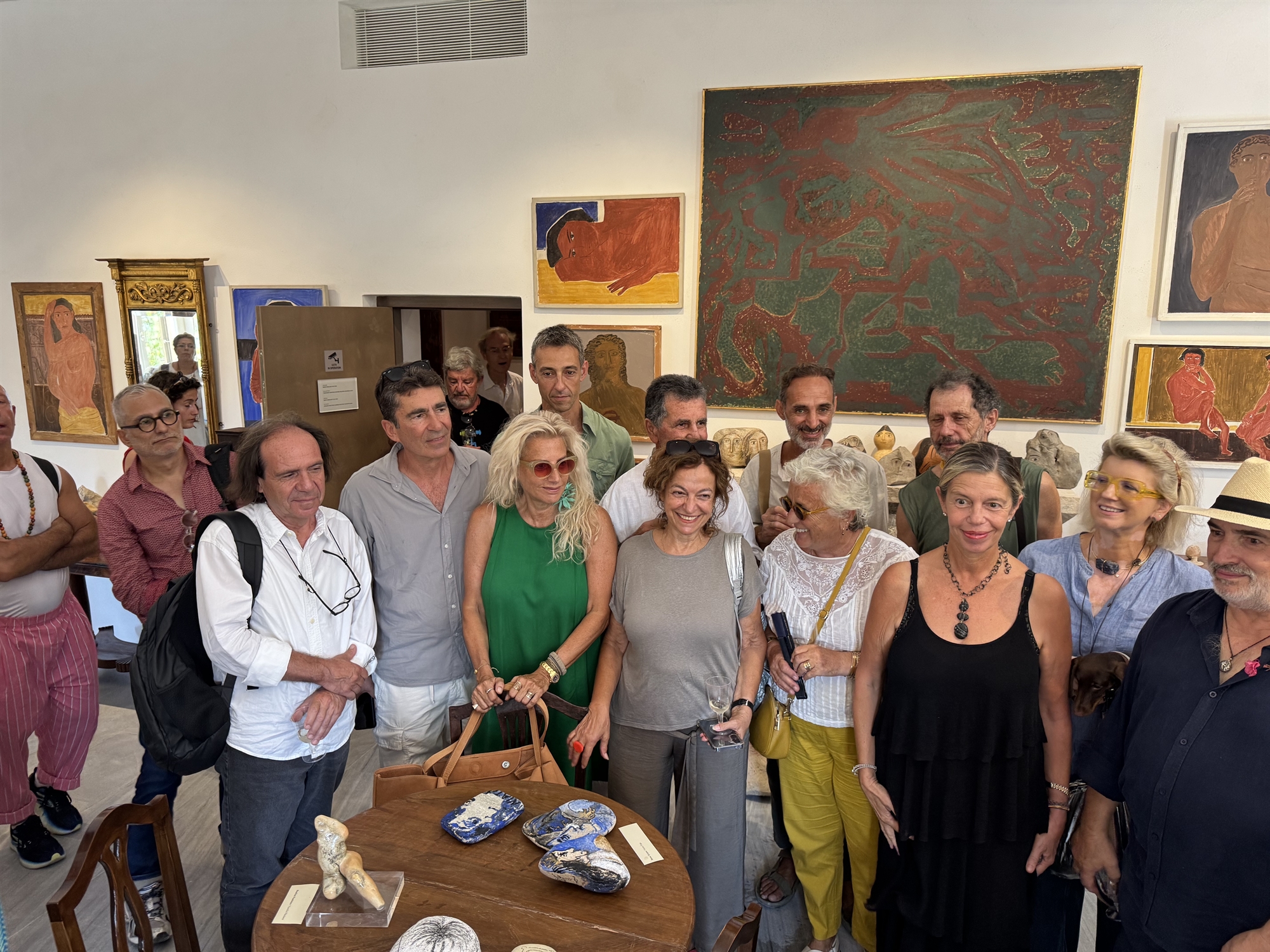 Aιγινήτικες πέτρες. Εγκαίνια έκθεσης στο αποκατεστημένο ατελιέ του Νίκου Νικολάου-3