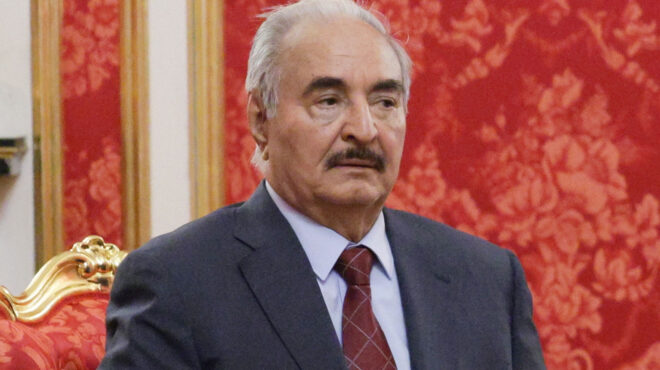 εντός-και-εκτός-η-αγκυρα-αναμένει-τον-χ-563793571