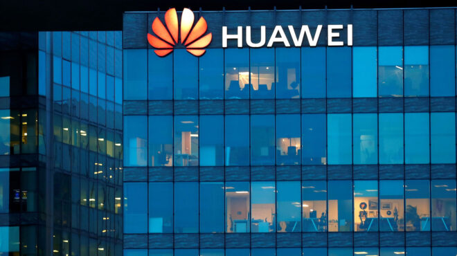 η-κινεζική-huawei-απειλεί-την-κυριαρχία-της-n-563822095