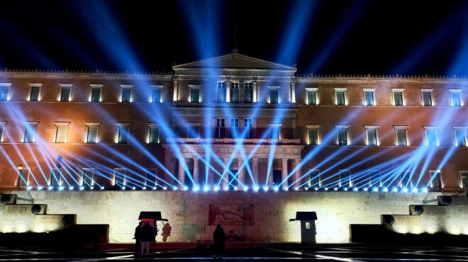 πώς-η-αι-αλλάζει-τον-τρόπο-που-λειτουργ-563840065