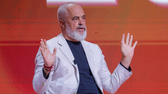 diella-το-ρομπότ-του-ράμα-που-θα-σκανάρει-το-563807989