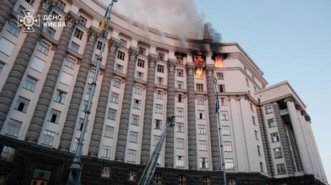 ο-τραμπ-απείλησε-τη-μόσχα-με-νέες-κυρώσ-563801158