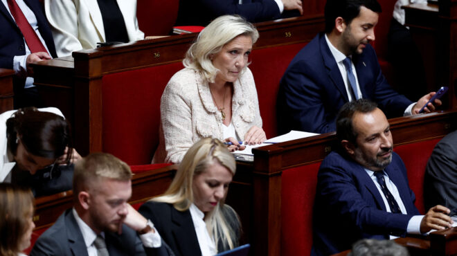 λεπέν-τον-ιανουάριο-η-εκδίκαση-της-έφε-563802391