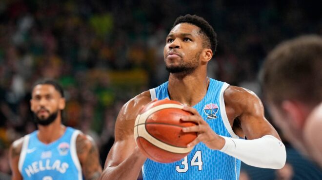 ηλίας-ζούρος-στην-κ-οι-διάδρομοι-του-563809015