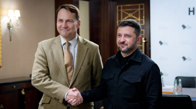 η-πολωνία-καλεί-τις-ηπα-να-δείξουν-αλλη-563810020