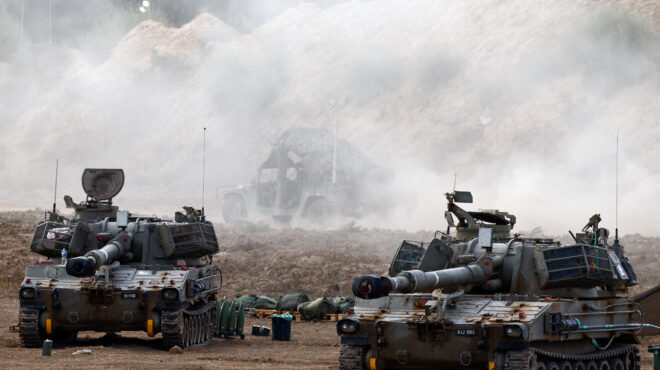 ισραηλινά-στρατεύματα-στην-πόλη-της-γ-563815984