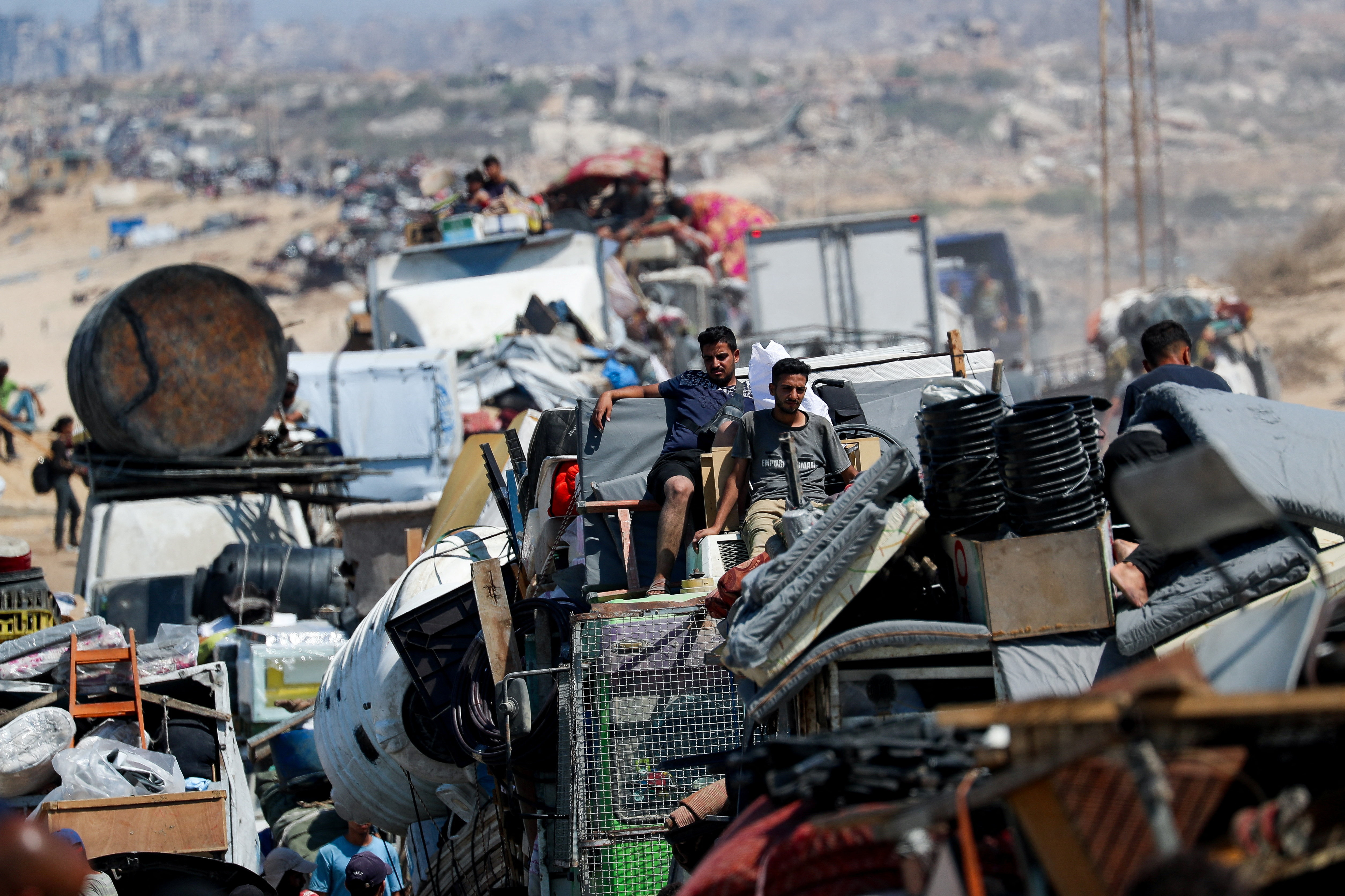 Ισραηλινά στρατεύματα στην πόλη της Γάζας – Διεθνείς αντιδράσεις-1