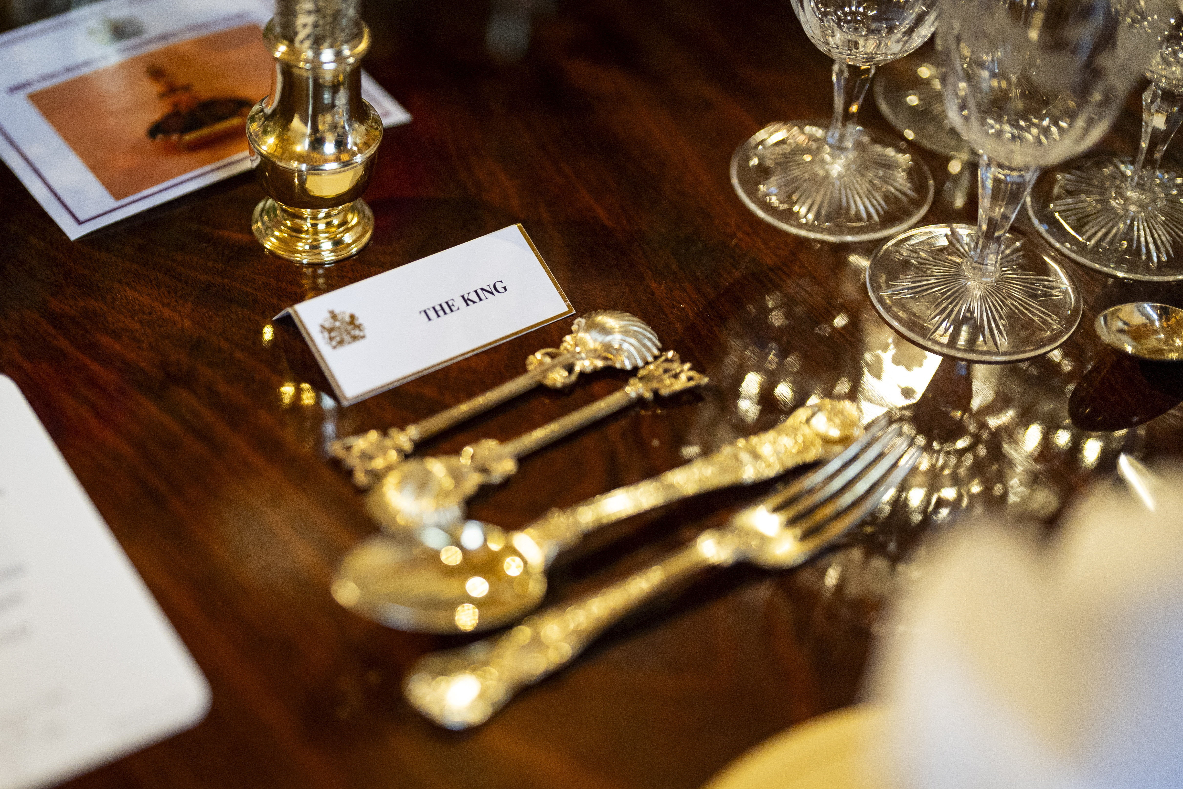 Eπίσκεψη Τραμπ στη Βρετανία: 160 προσκεκλημένοι στο βασιλικό δείπνο στο Ουίνσδορ-13