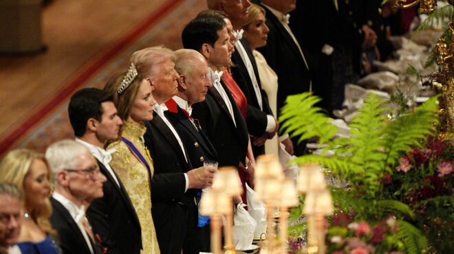 προσέξτε-στρίψτε-δεξιά-ηχητικό-ντο-563819626