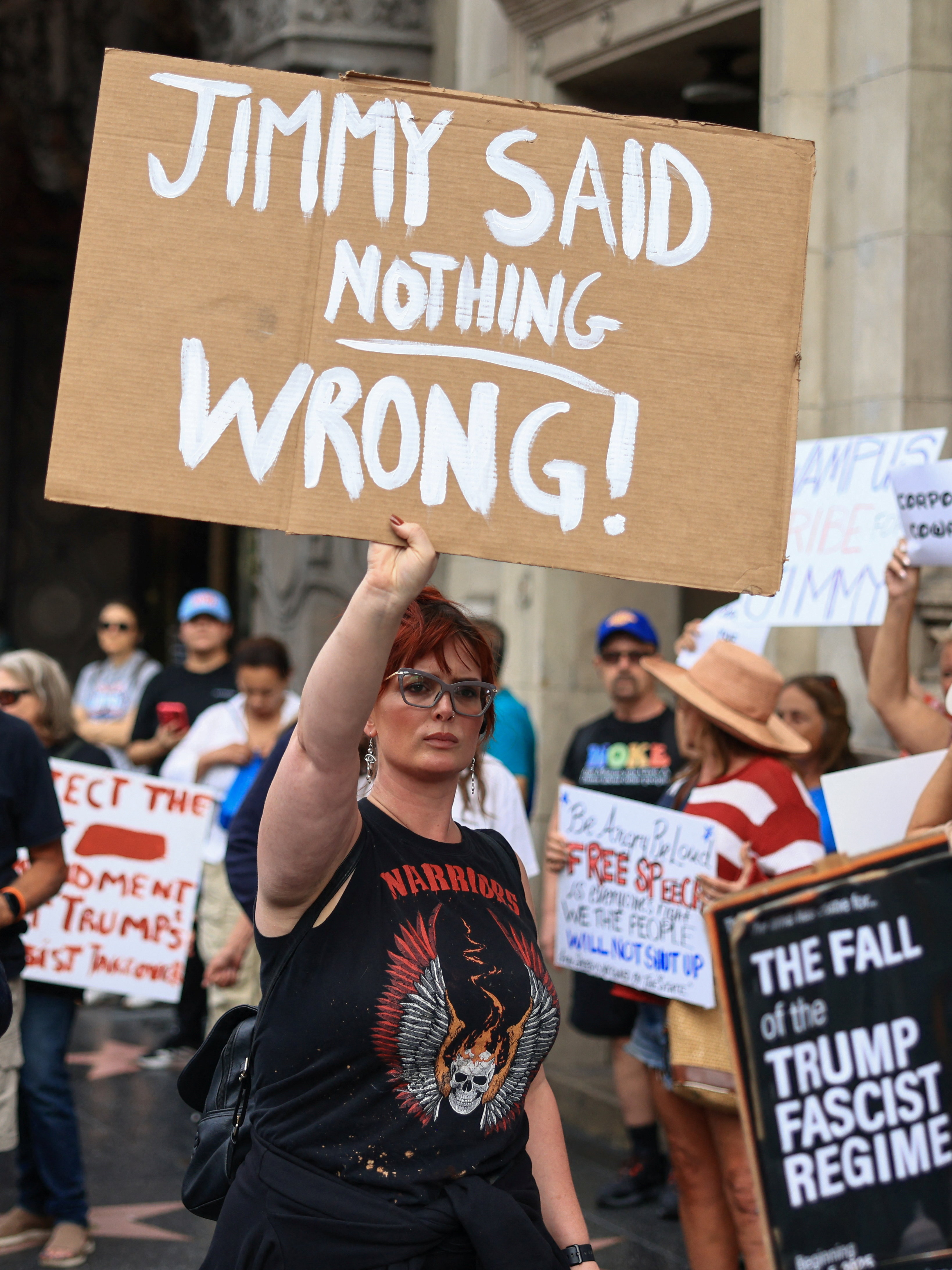 WSJ: Το παρασκήνιο πίσω από την απόφαση της Ντίσνεϊ να «κατεβάσει» τον διακόπτη στον Τζίμι Κίμελ-1