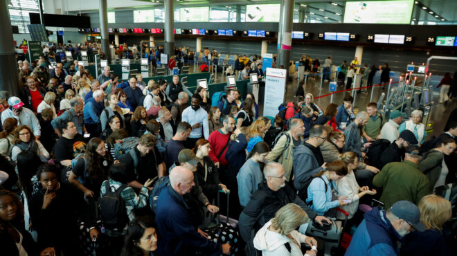 κυβερνοεπίθεση-παραλύει-ευρωπαϊκά-α-563825413