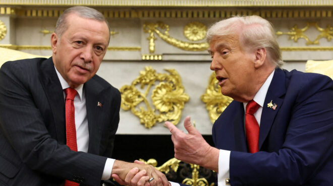 ο-τραμπ-υποδέχθηκε-τον-ερντογάν-στον-λ-563833624