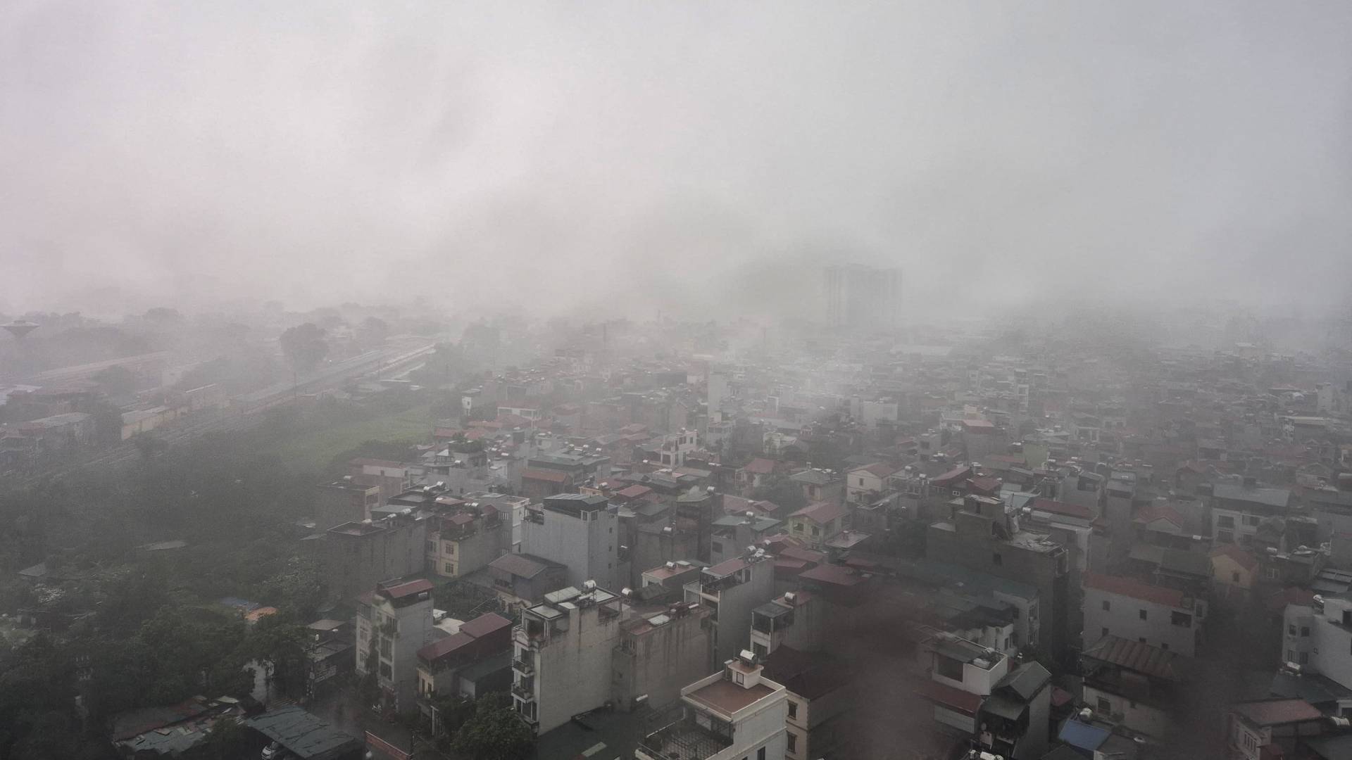 Βιετνάμ: Σαρωτικό το πέρασμα του «Μπουαλόι» – 19 νεκροί και εκτεταμένες πλημμύρες-3