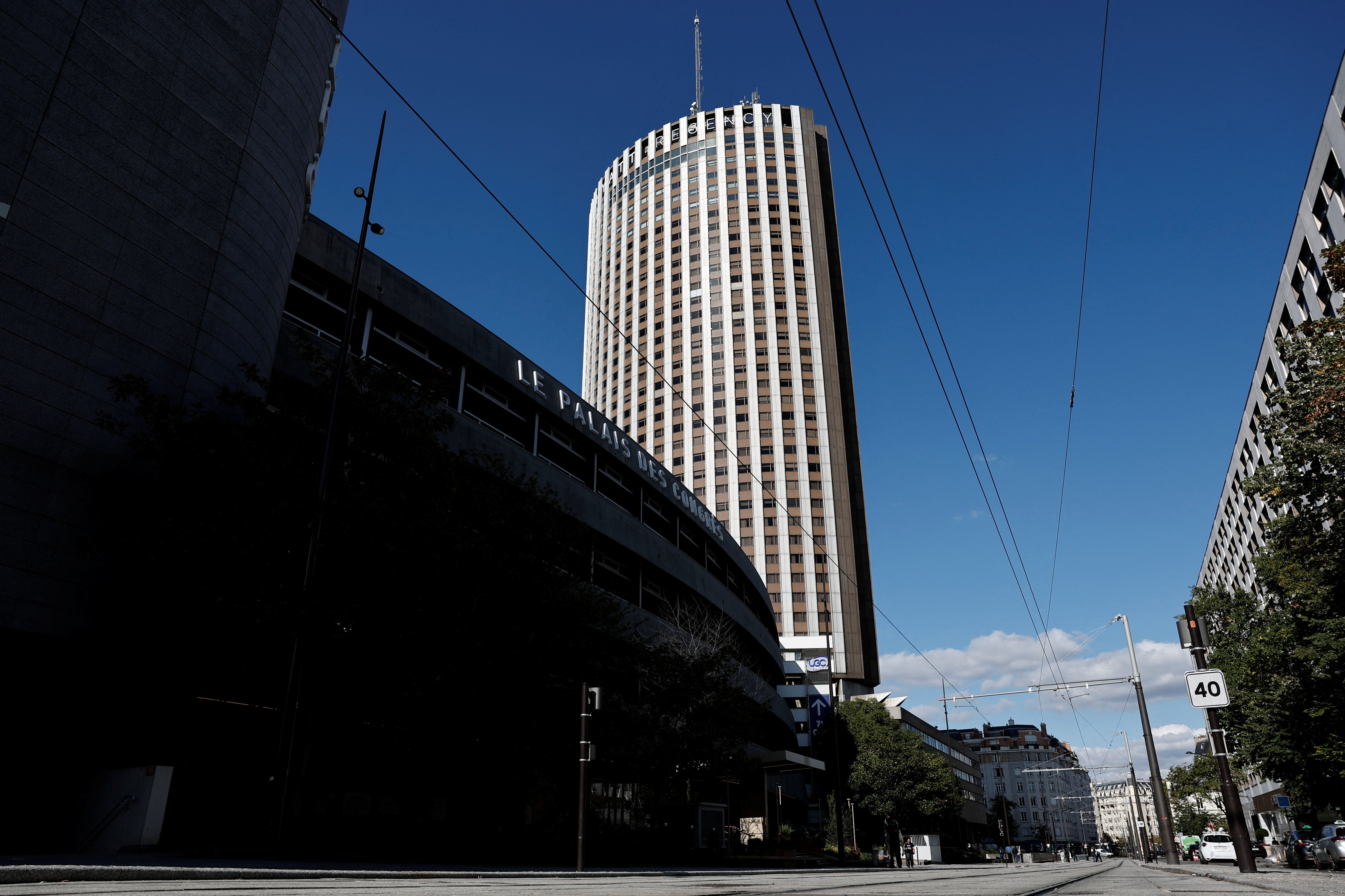 Μυστήριο με τον θάνατο του Νοτιοαφρικανού πρέσβη στο Παρίσι-1