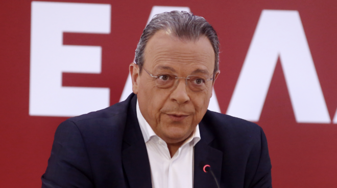 σ-φάμελλος-για-εθνική-δείχνει-τη-δύνα-563813143