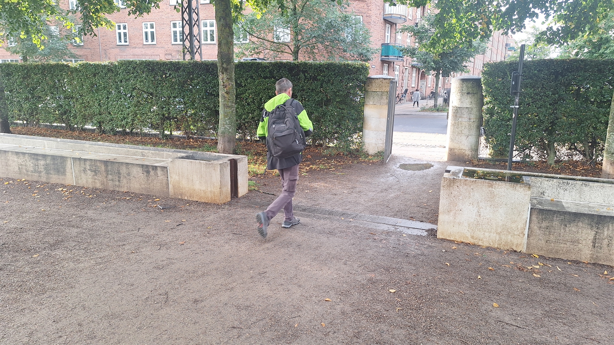 Ενα πάρκο γίνεται υδάτινη «ασπίδα» για τις πλημμύρες-1