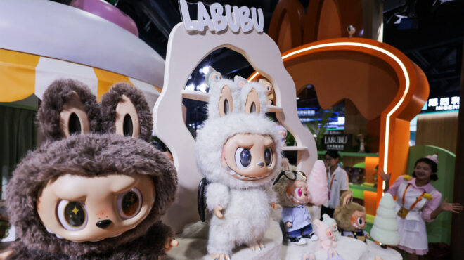 labubu-η-μανία-περνάει-η-μετοχή-πέφτει-563815666